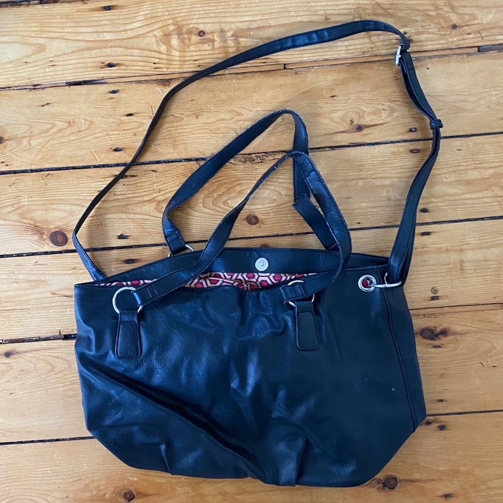 Nine West Black Leather Handbag with Snap